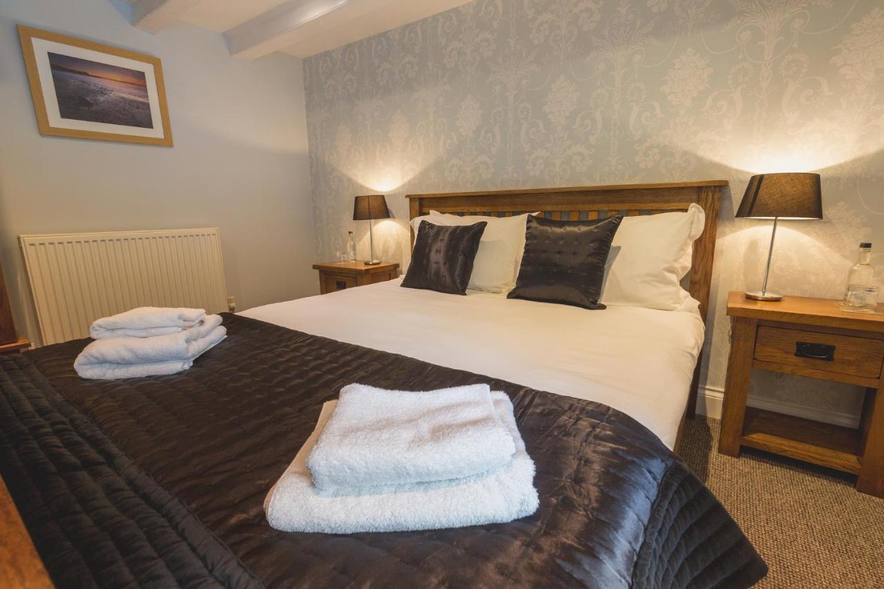 The Cambrian Inn Solva Exteriér fotografie