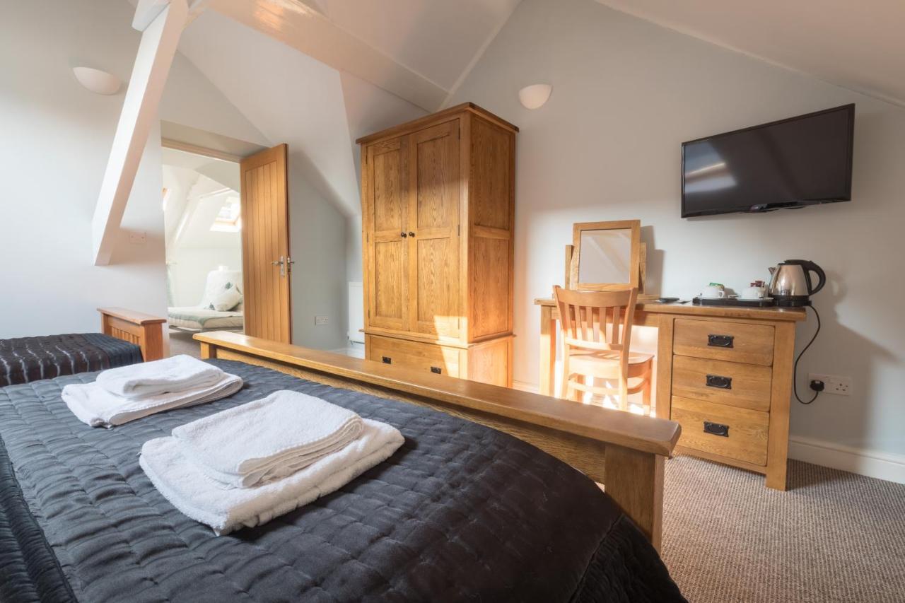 The Cambrian Inn Solva Exteriér fotografie